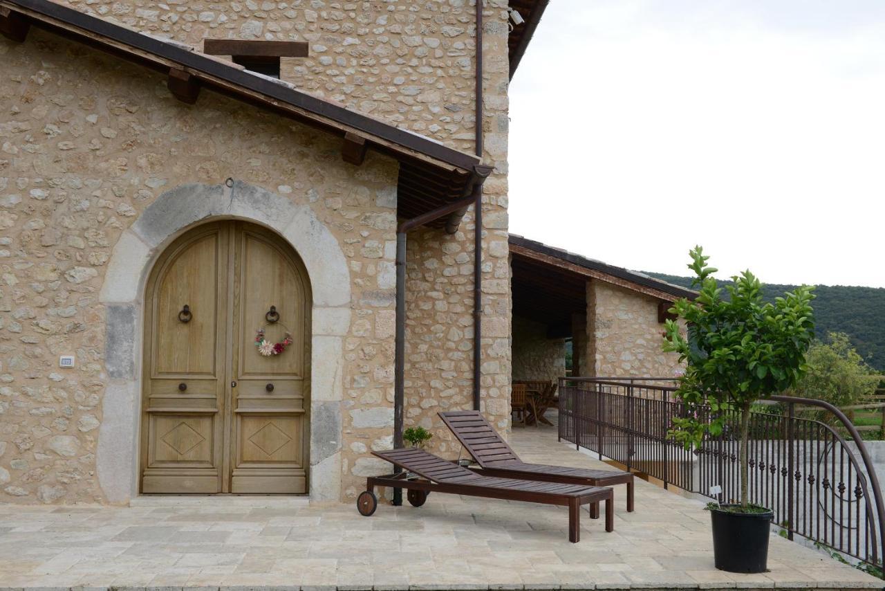 Casale Dei Briganti Farm stay *
